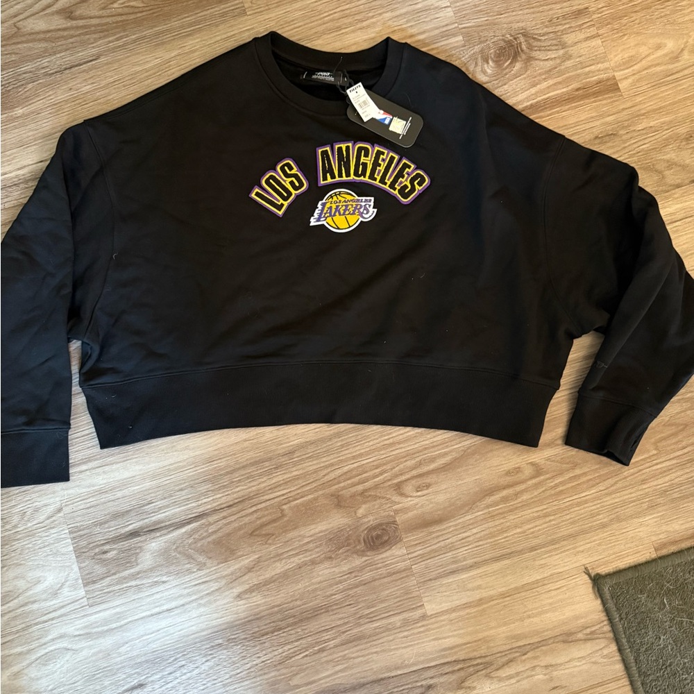 Tilly's Black Los Angeles Graphic Women's Sweater